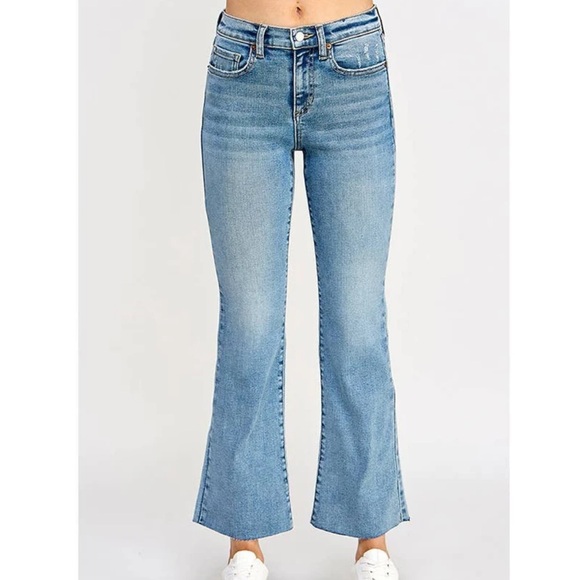 Sneak Peek Denim - Sneak Peek Mid Rise Ultra Stretch Kick Flare Jeans Sz 28